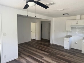 816 W Wilson St in Tyler, TX - Building Photo - Building Photo