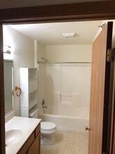 100 S Division St in Waunakee, WI - Building Photo - Building Photo