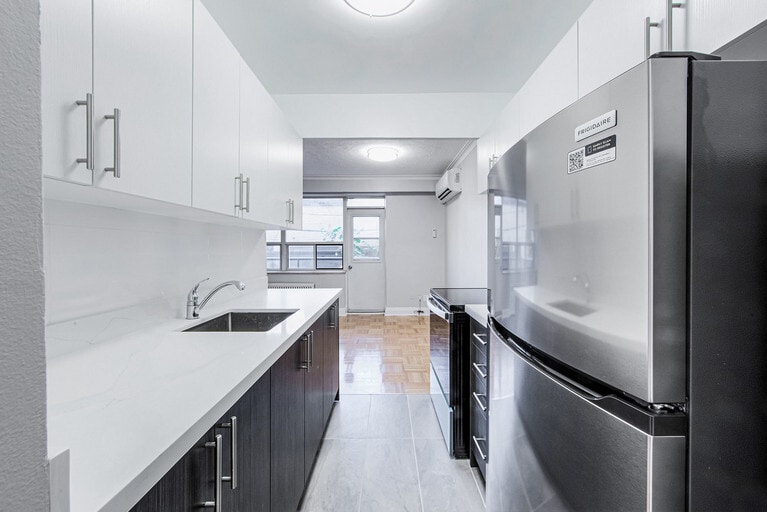 The Imperial in Toronto, ON - Building Photo