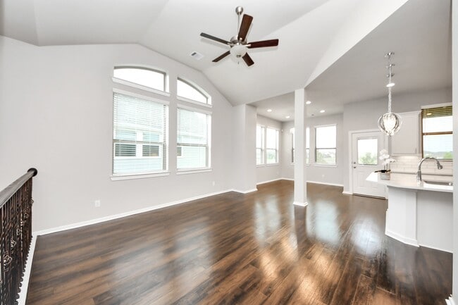 property at 9762 Soto St