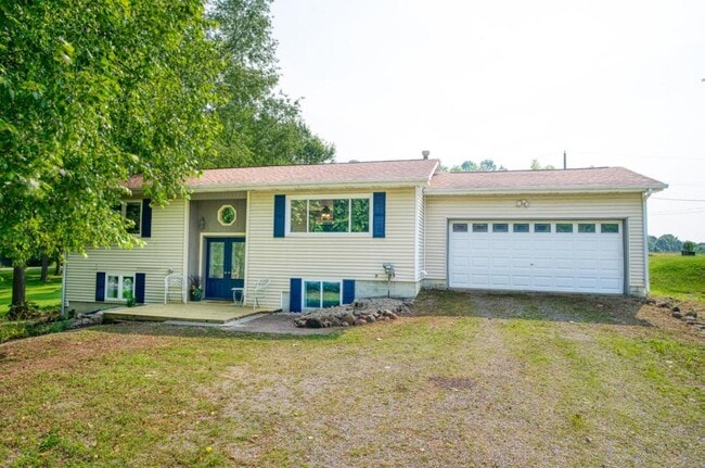3620 Zimmer Rd in Williamston, MI - Building Photo - Building Photo