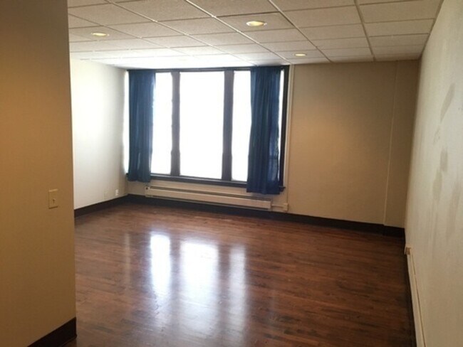 5402 S 77th St in Ralston, NE - Building Photo - Building Photo