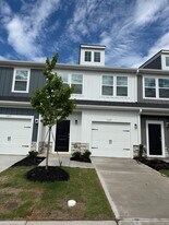 105 US-1 in Mauldin, SC - Building Photo