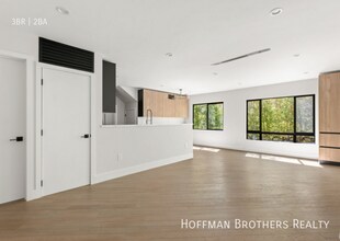 1450 1/2 Crescent Heights Blvd in Los Angeles, CA - Foto de edificio - Building Photo