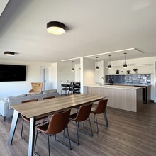 1833 Pembina Hwy in Winnipeg, MB - Building Photo - Building Photo