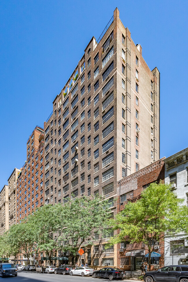 Walton Hall Apartments in New York, NY - Building Photo - Building Photo