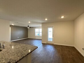 1046 Limpkin St in Crestview, FL - Building Photo - Building Photo