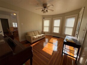 19 Lincoln St-Unit -2 in Binghamton, NY - Building Photo - Building Photo