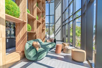 RIVR LOFTS in Fort Lauderdale, FL - Building Photo - Interior Photo