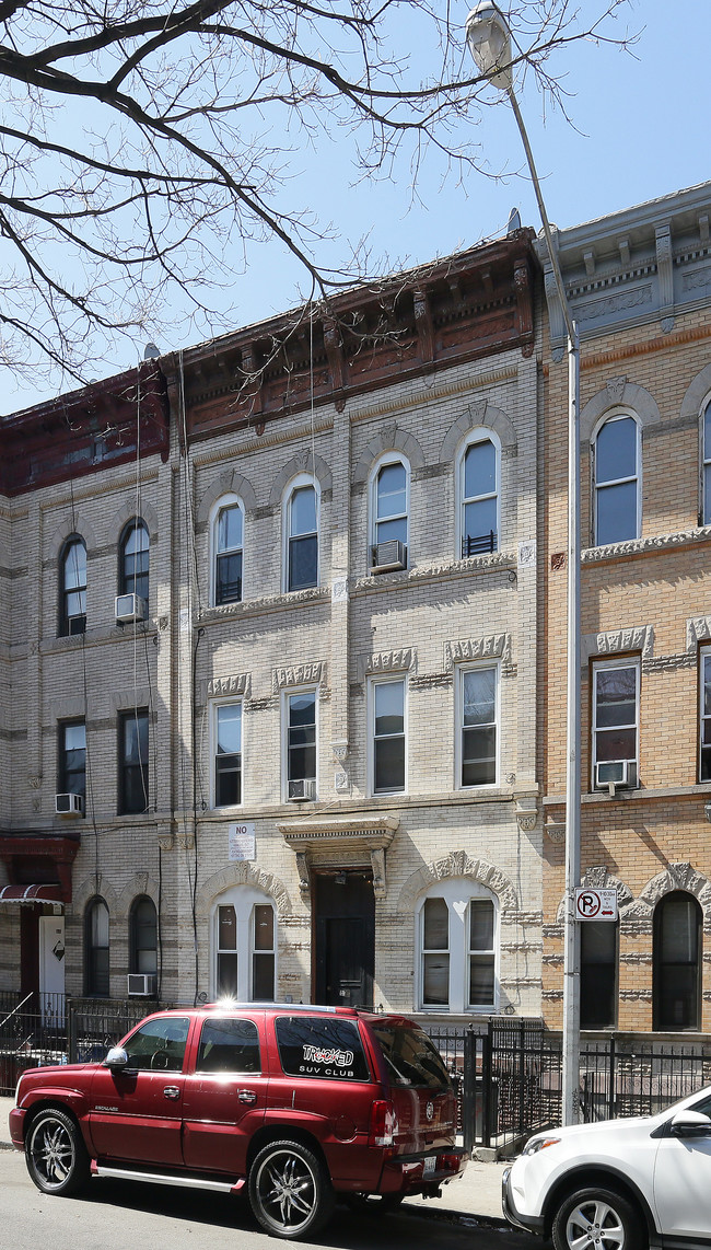 155 Bleecker St in Brooklyn, NY - Building Photo - Building Photo