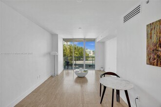 1445 16th St in Miami Beach, FL - Building Photo - Building Photo