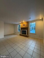 3330 Bryan Ct in Bensalem, PA - Building Photo