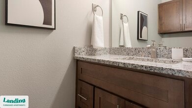 3401 Redbud Ln, Unit 3503 in Tulsa, OK - Building Photo - Building Photo