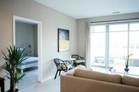 Building Photo - Waters Edge at Harbortown Apartments in Detroit, Michigan