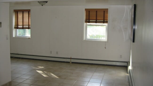 507 Main St E, Unit 507 Main St Base in West Harrison, NY - Building Photo - Building Photo