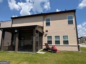 304 Sterling Creek Wy in Loganville, GA - Building Photo - Building Photo