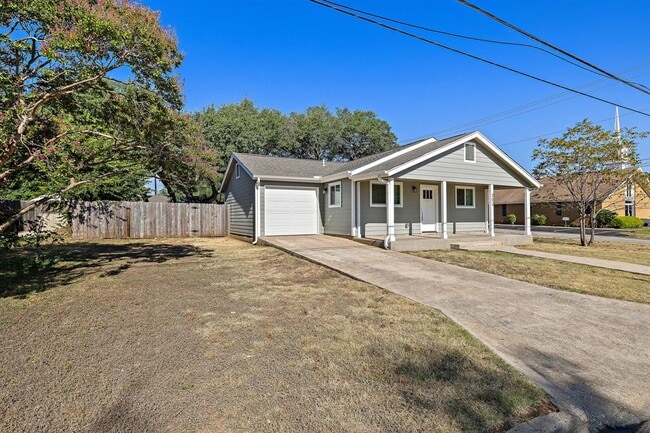 302 Martin Luther King Jr St in Georgetown, TX - Building Photo - Building Photo