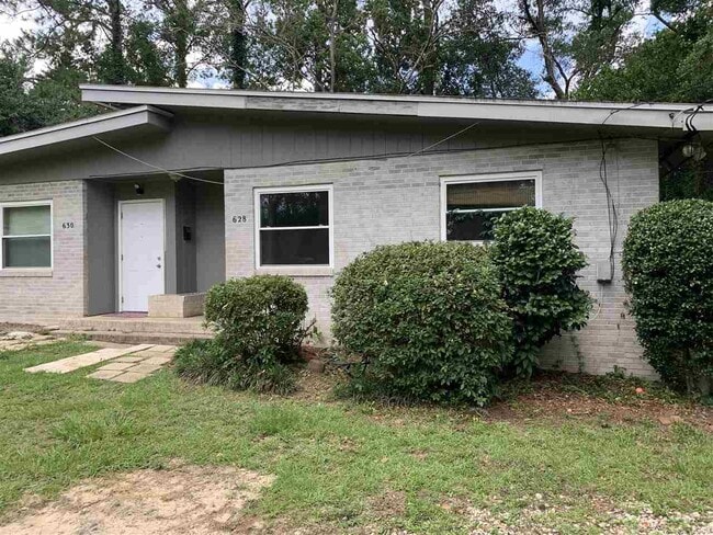 property at 628 Stiles Ave