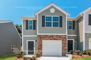 11845 Brier Vlg Ln in Charlotte, NC - Building Photo
