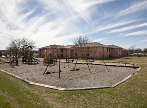 Quail Park Village in Austin, TX - Building Photo - Building Photo