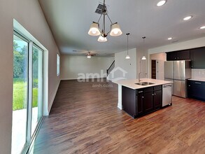 2764 Ponds Trl in St. Cloud, FL - Foto de edificio - Building Photo