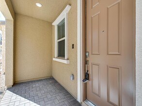 45 Alamere Falls Dr in Las Vegas, NV - Building Photo - Building Photo