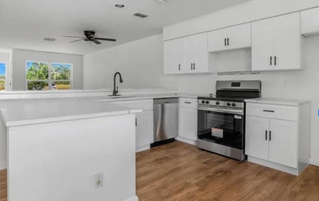 1143 Joel Blvd in Lehigh Acres, FL - Building Photo - Building Photo