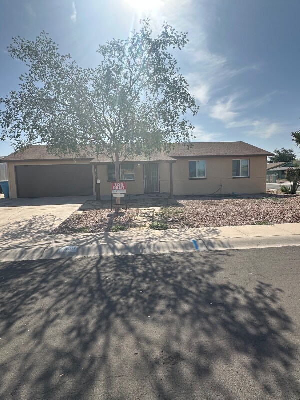 4324 N 72nd Dr in Phoenix, AZ - Building Photo - Building Photo