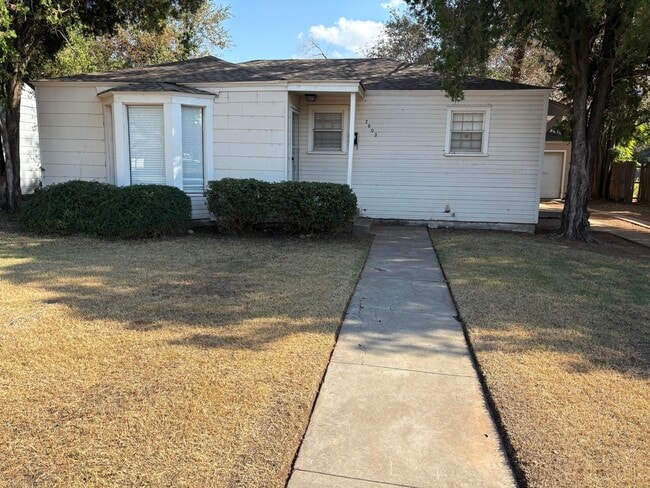 property at 2603 35th St