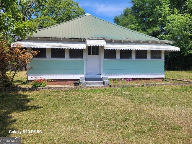 959 Whitfield Rd in Hogansville, GA - Building Photo - Building Photo