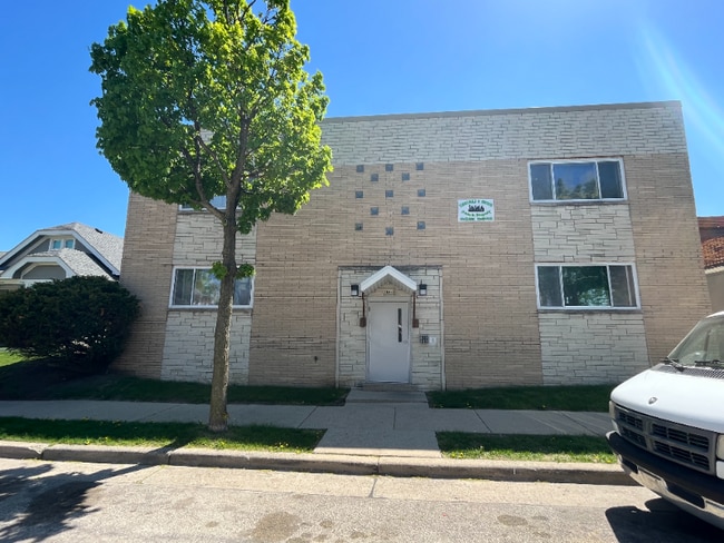 property at 2066 S 74th St