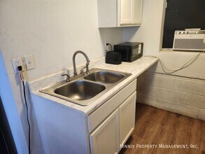 3702 Avenue R in Lubbock, TX - Building Photo - Building Photo