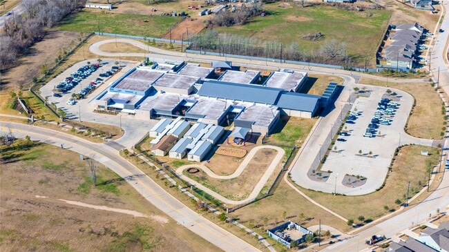 property at 32422 Clouser Crawdad Ct