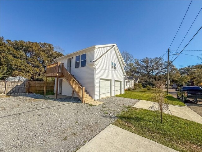 2161 Homewood St in Mobile, AL - Building Photo - Building Photo