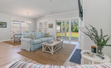 905 Mildred Ct in Murrells Inlet, SC - Building Photo - Building Photo