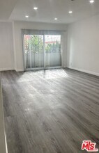 1247 N Orange Grove Ave in West Hollywood, CA - Building Photo - Building Photo
