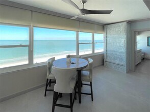 17400 Gulf Blvd in Redington Shores, FL - Building Photo - Building Photo