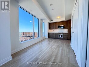 15 Richardson St in Toronto, ON - Building Photo - Building Photo