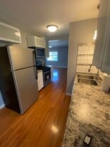 130 E Vienna St, Unit 3 in Clio, MI - Building Photo