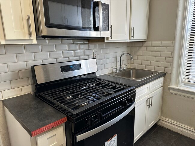 93 Fairview Ave