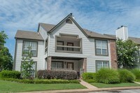 Building Photo - Post House North Apartments in Jackson, Tennessee