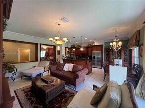 3809 Eagle Ct in Weston, FL - Building Photo - Building Photo