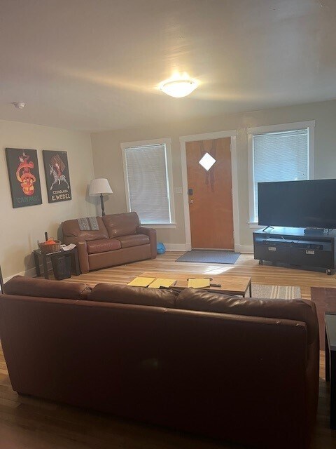 9 Hollenden Pl in Pittsburgh, PA - Building Photo - Building Photo