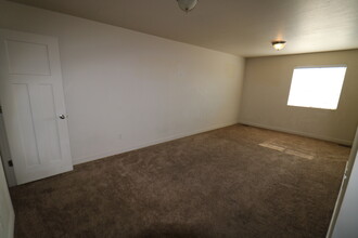 209 N 680 E in Vineyard, UT - Building Photo - Building Photo