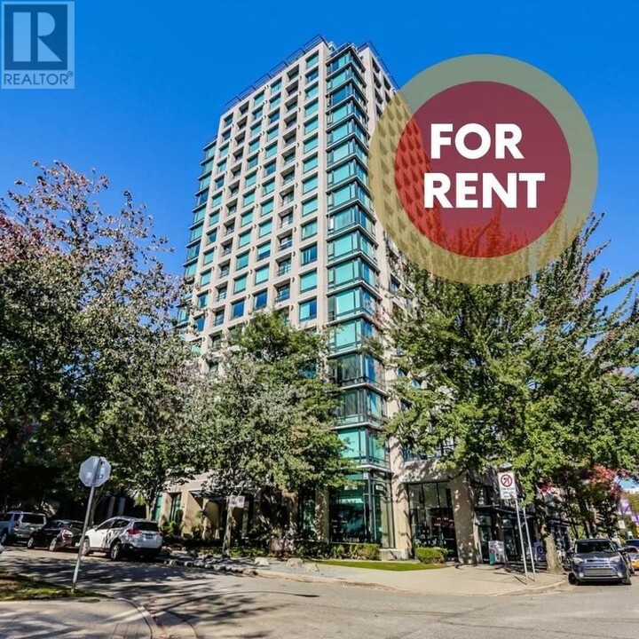 1003-1003 Burnaby St in Vancouver, BC - Building Photo