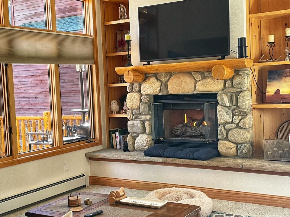 1236 Co Rd 8 in Fraser, CO - Building Photo