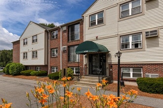 Presidential Park Apartments in Leominster, MA - Building Photo - Building Photo