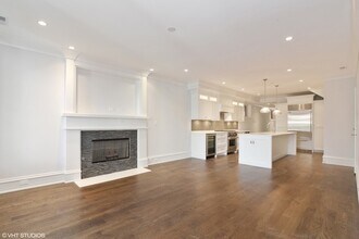 3533 N Wilton Ave in Chicago, IL - Building Photo - Building Photo