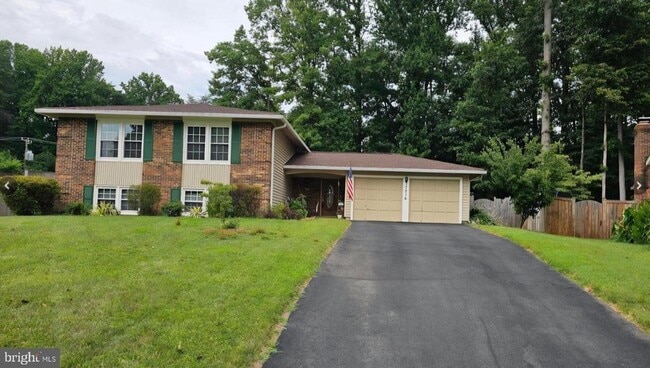 property at 7316 Outhaul Ln