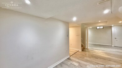 6993 Amour Terr in Mississauga, ON - Building Photo - Building Photo